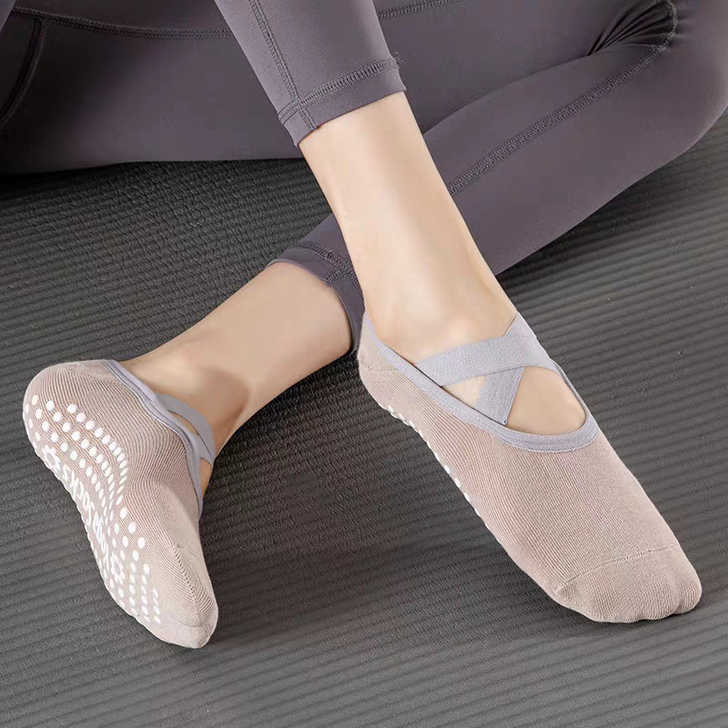 Profesyonel Kadın Yoga Çorap S - Pilates & Yoga Reversible Mockneck Sweatshirt incelemesi ve fiyatı