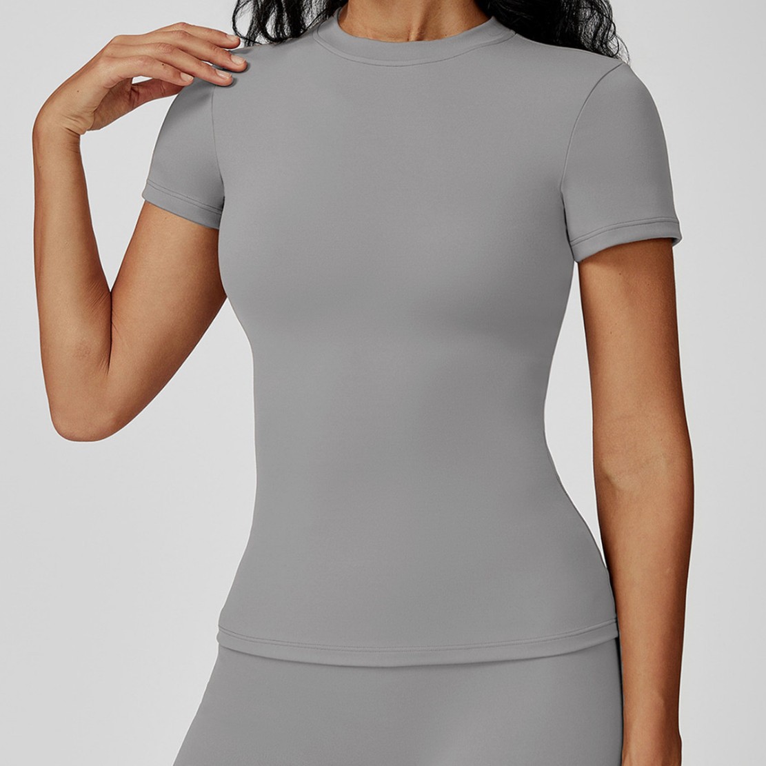 Kadınlar için spor takımı 2025 - Pilates & Yoga Reversible Mockneck Sweatshirt incelemesi ve fiyatı